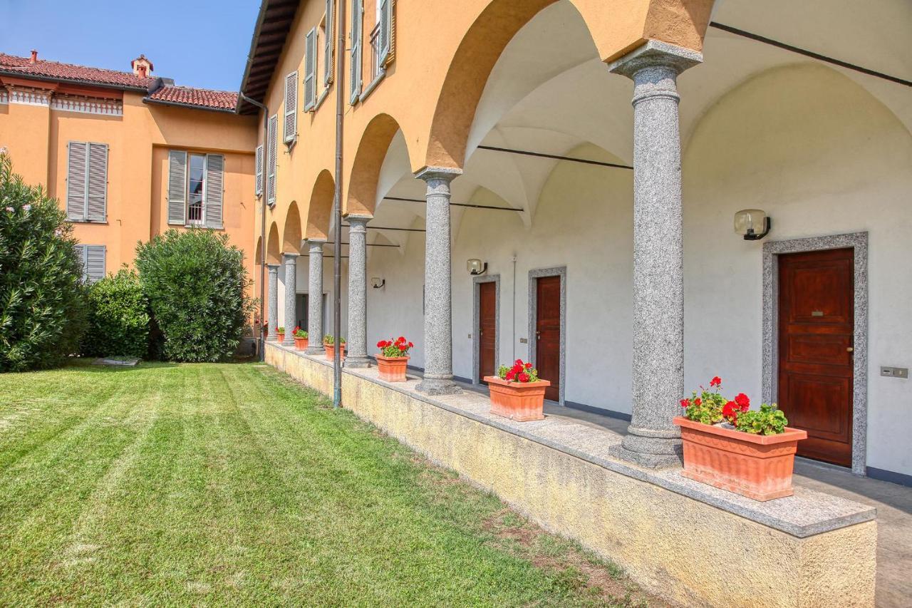 Il Conventino Di Castello Apartment Lecco Luaran gambar
